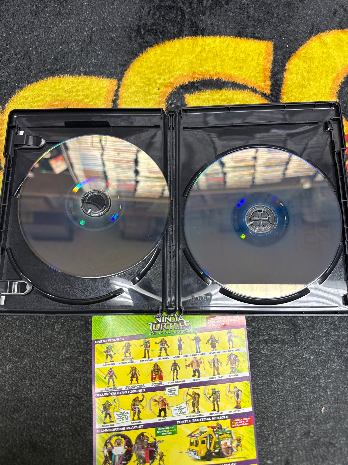 Teenage Mutant Ninja Turtles Out of the Shadows 4K + Blu Ray (Used)