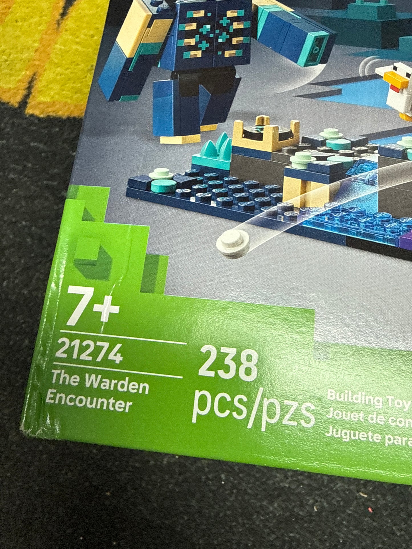 Minecraft The Warden Encounter Lego 21274 (New)