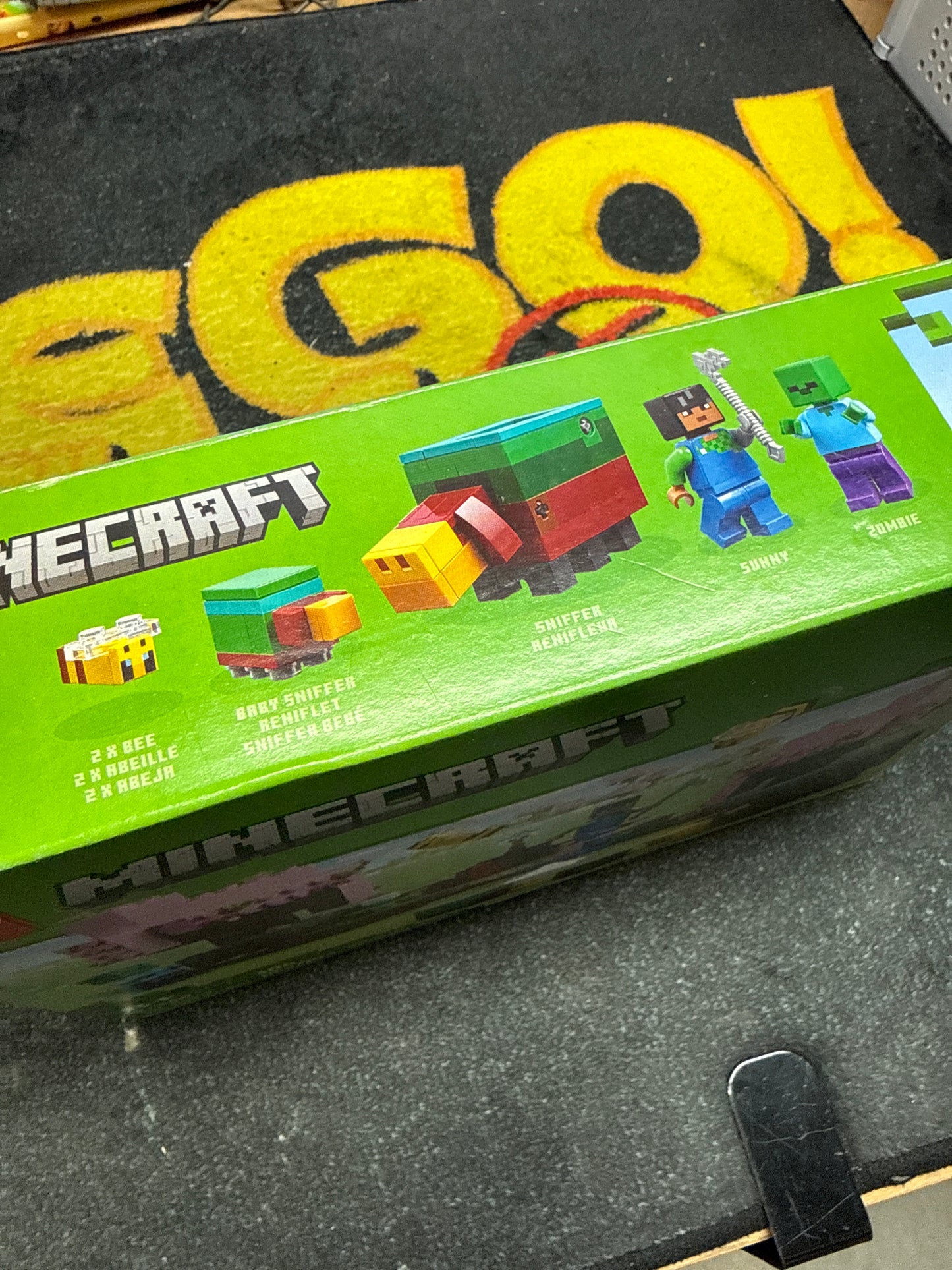 Minecraft The Cherry Blossom Garden Lego 21260 (New)