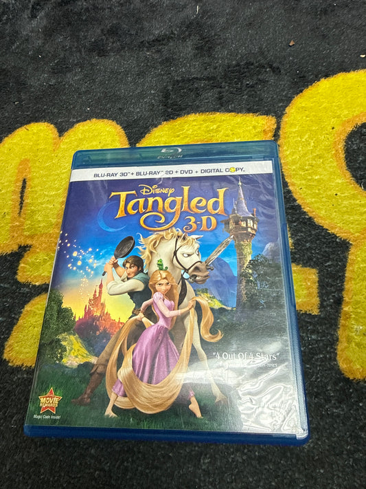 Tangled 3D Blu Ray + Blu Ray + DVD + Digital (Used)
