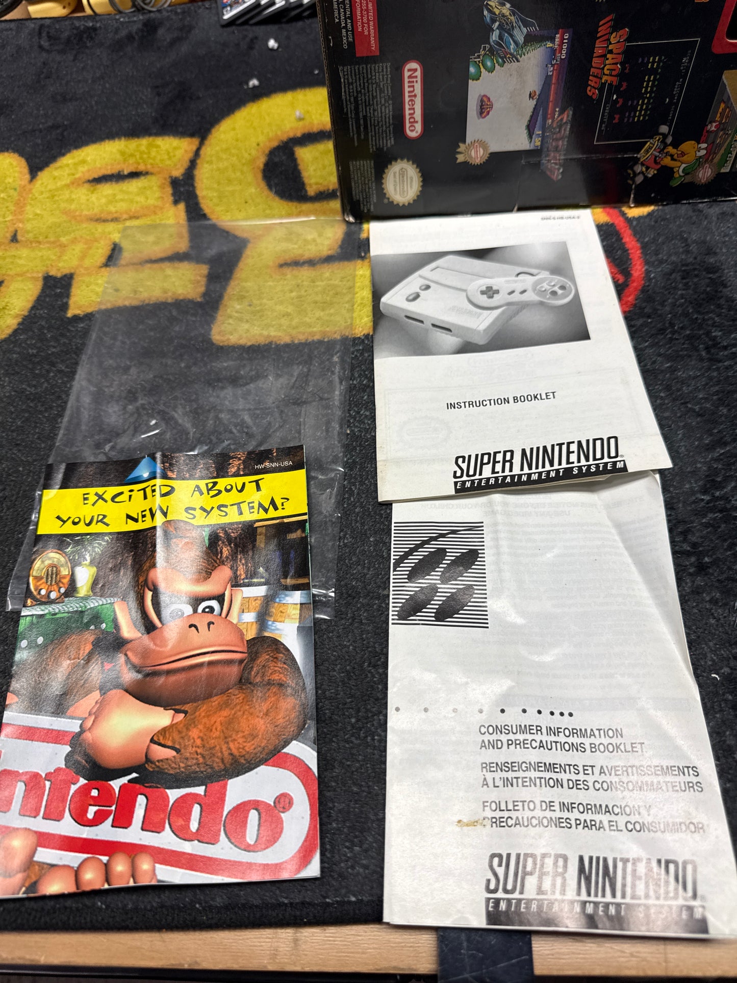 Super Nintendo (Junior) System with Box, Instructions - Tested (Used)