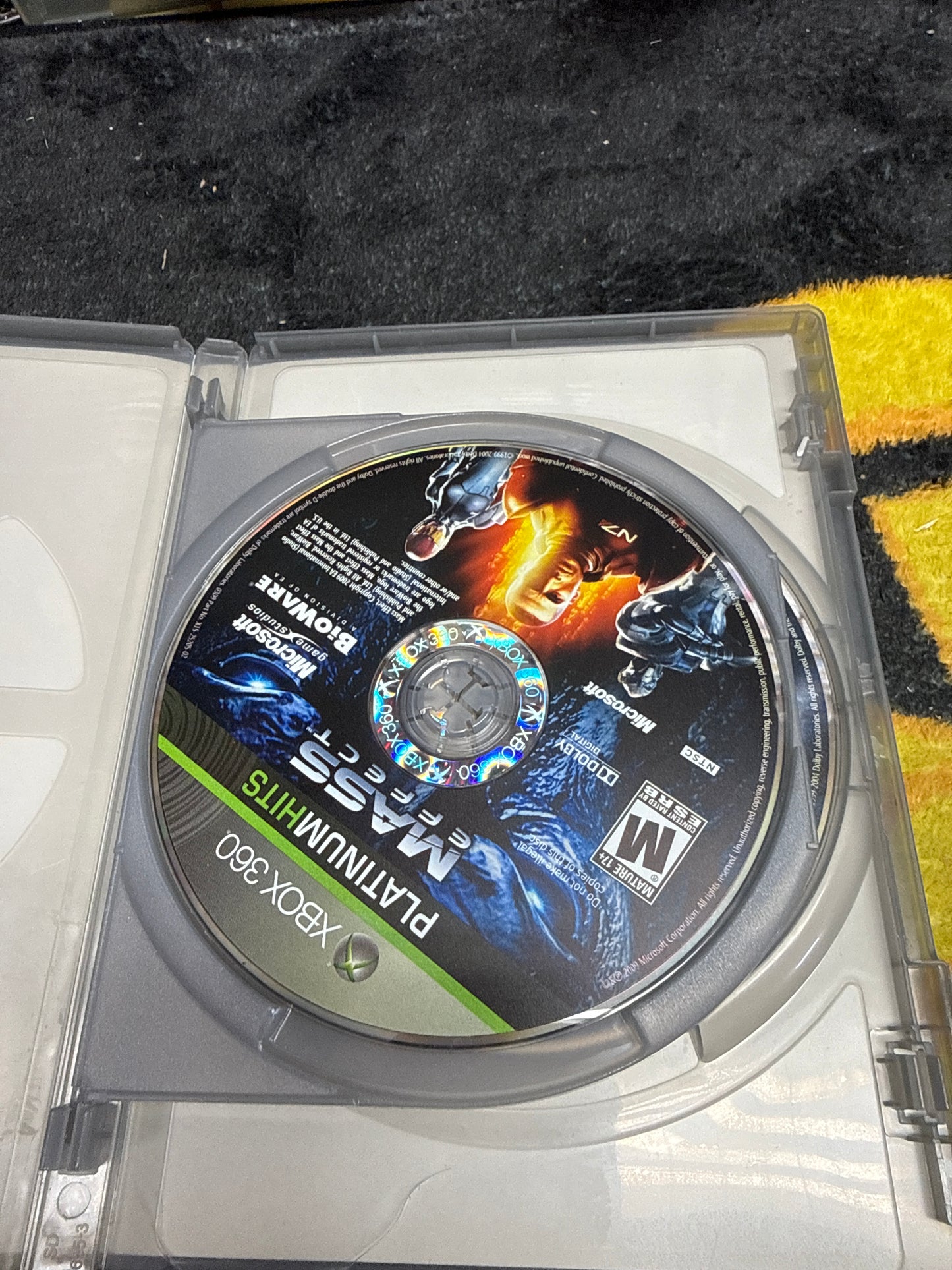 Mass Effect Platinum Hits for Microsoft Xbox 360 (Used) with Inserts