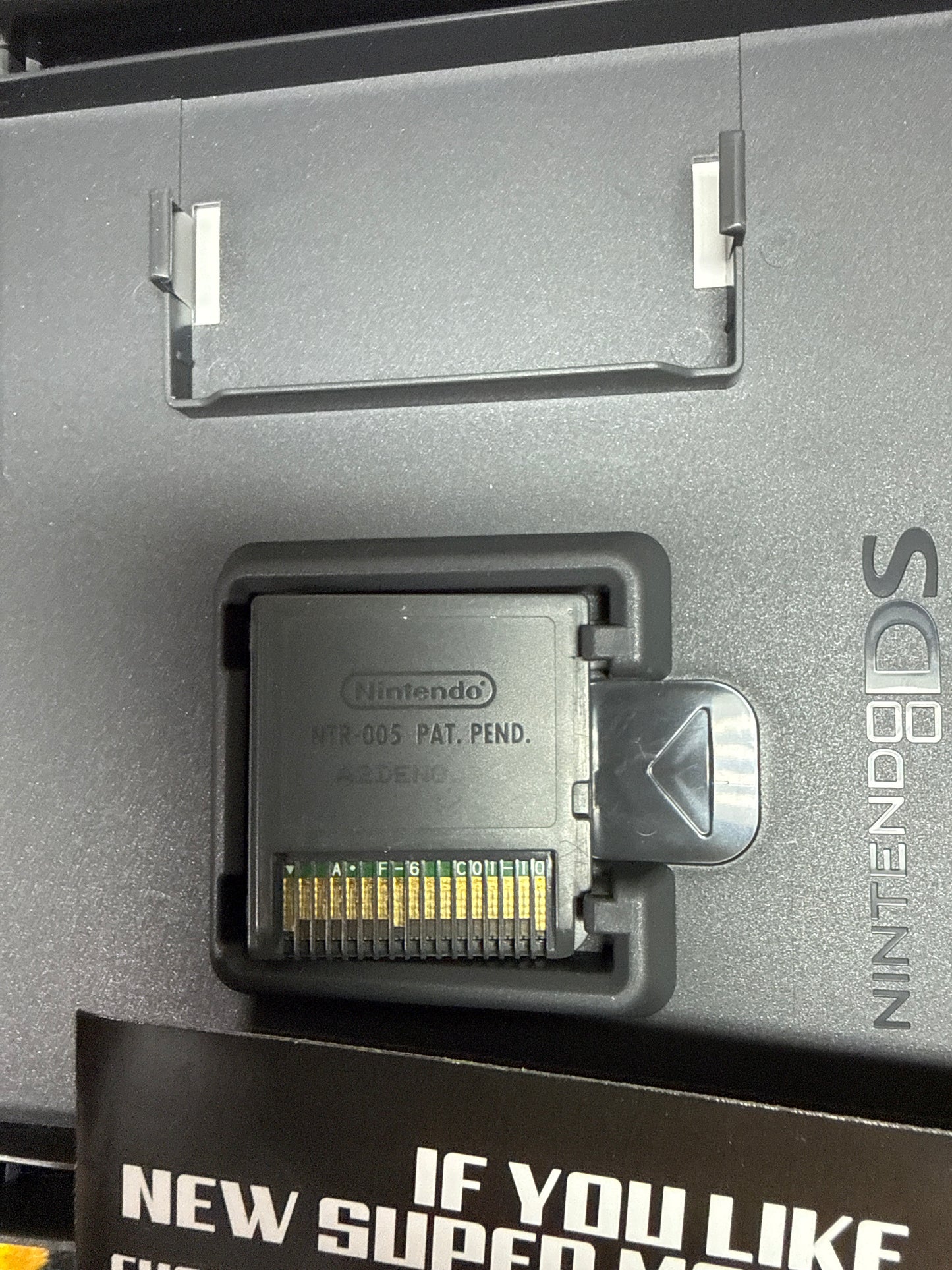 New Super Mario Bros. With Inserts for Nintendo DS (Used)