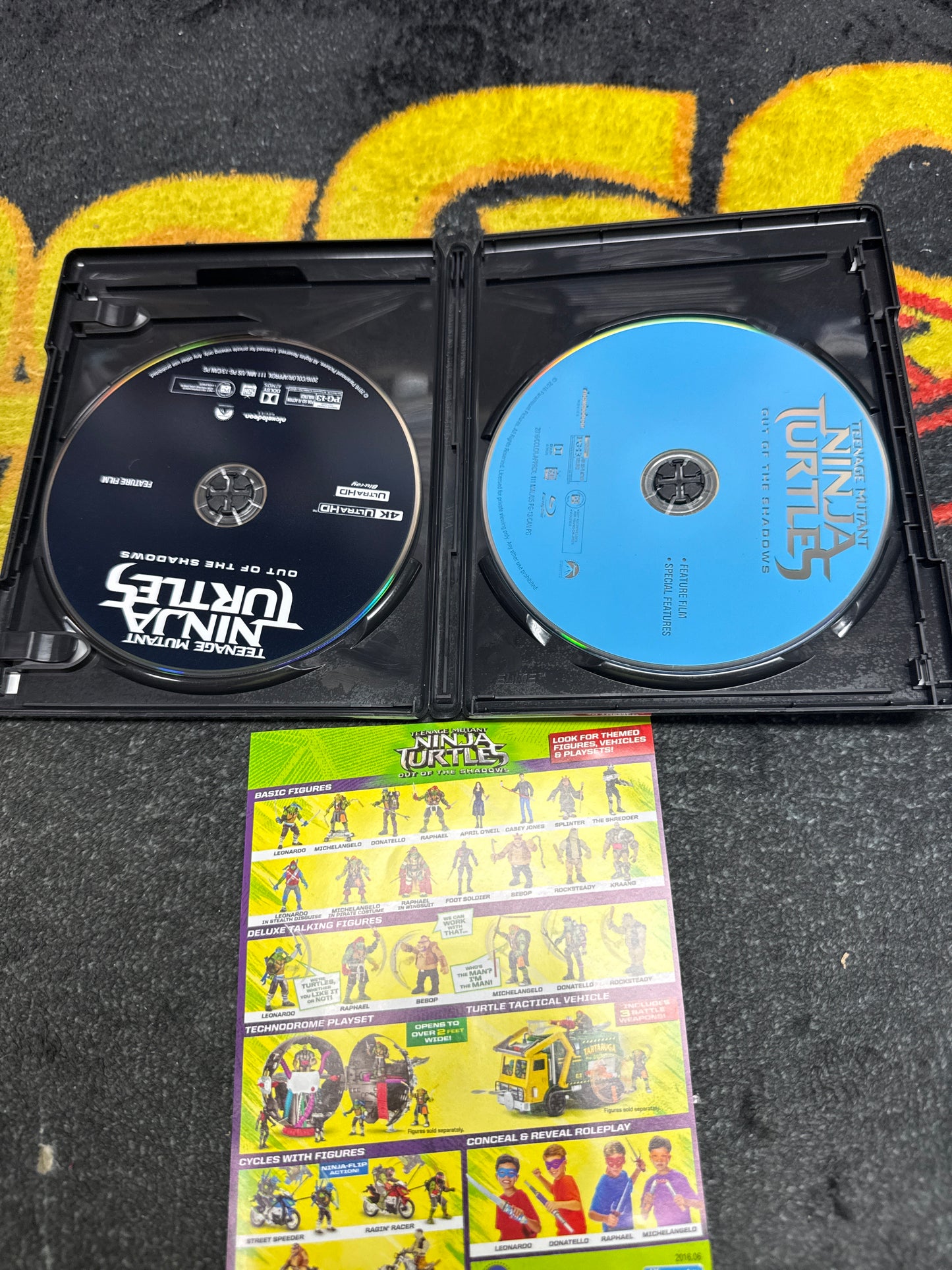 Teenage Mutant Ninja Turtles Out of the Shadows 4K + Blu Ray (Used)