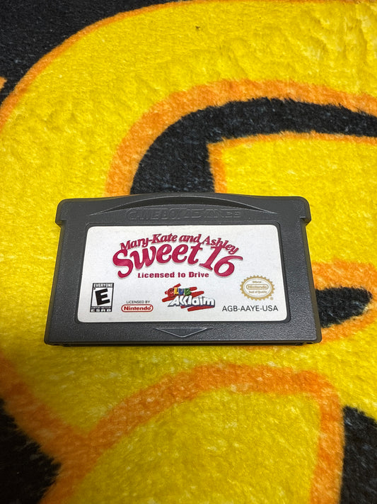 Mary Kate and Ashley Sweet 16 Licensed to Drive for Nintendo Gameboy Advance (Used)