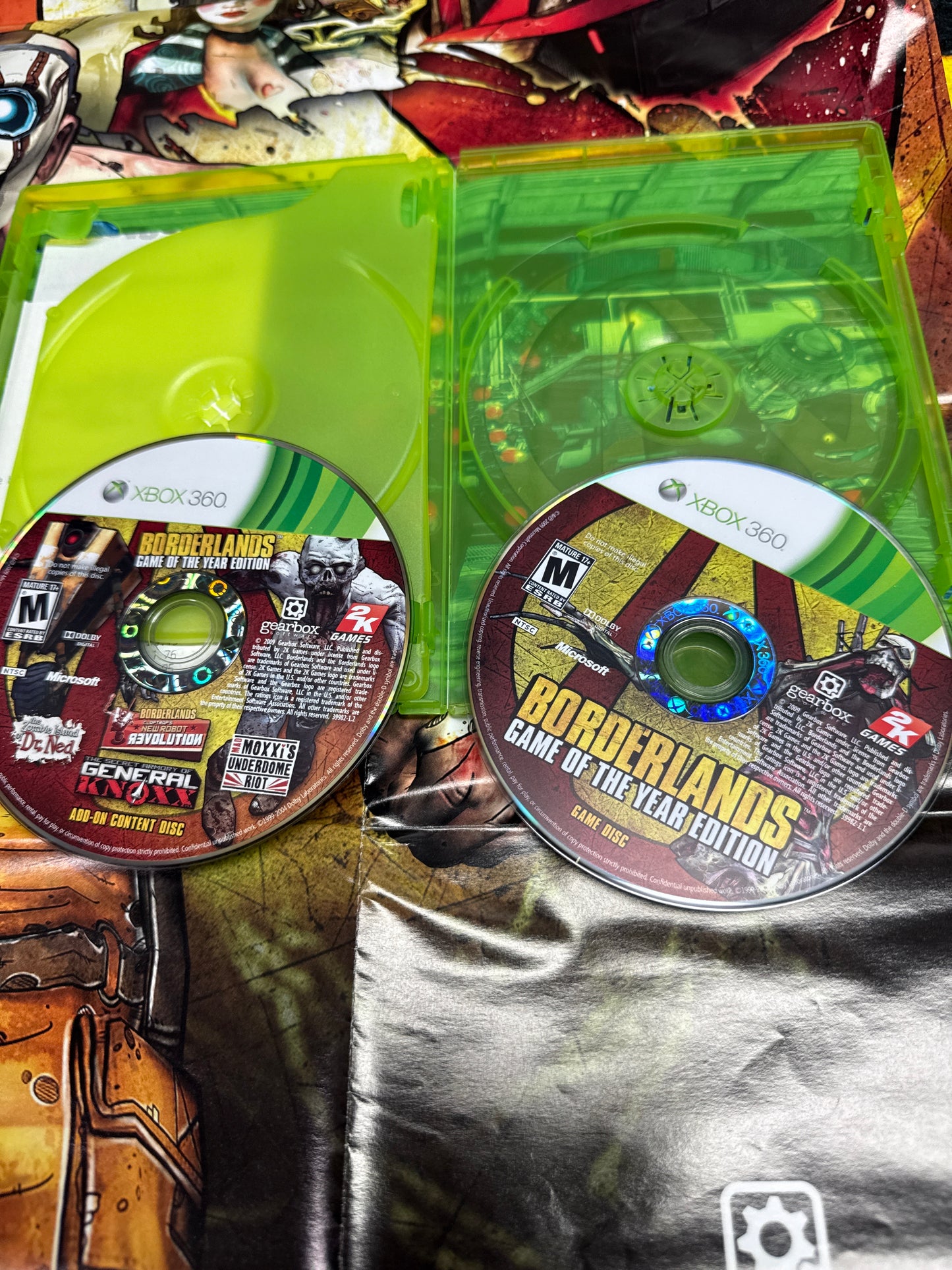 Borderlands Game of the Year Edition with Poster for Microsoft Xbox 360 (Used)