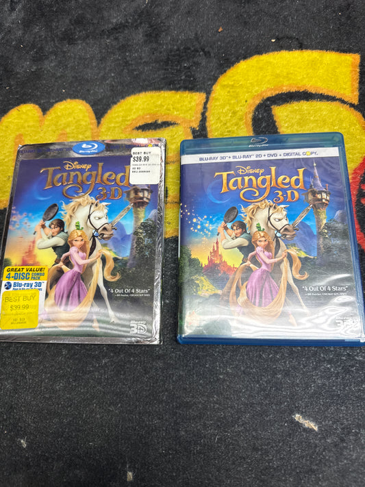 Tangled 3D Blu Ray + Blu Ray + DVD + Digital with Lenticular Slip (Used)