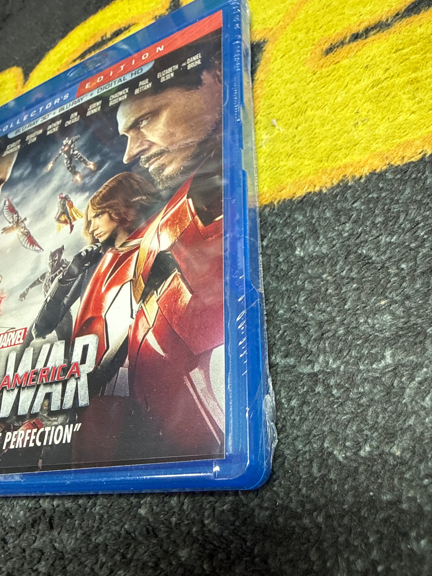 Captain America Civil War 3D Blu Ray + Blu Ray + Digital with Slip Cover (New)