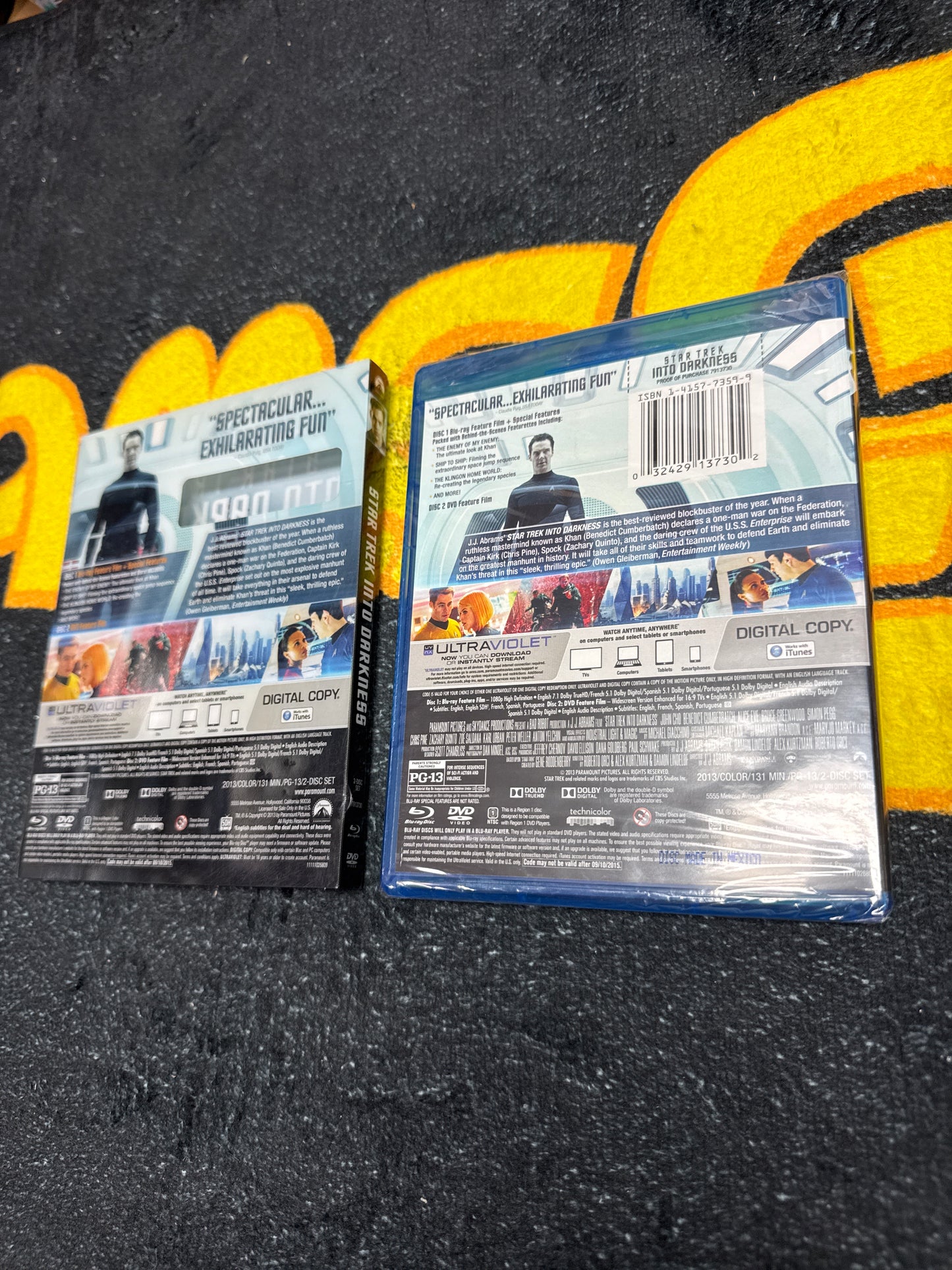 Star Trek Into Darkness with Slip Cover Blu Ray + DVD (New)