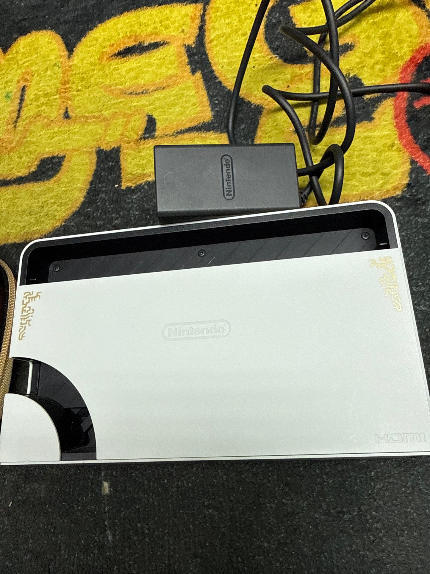 Legend of Zelda Tears of the Kingdom OLED Switch with Carrying Case & Charger (Used)