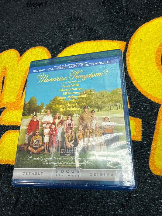 Moonrise Kingdom Blu Ray + DVD (New)