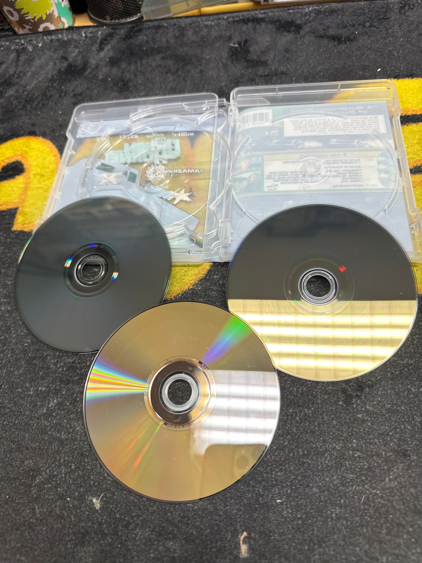 The Green Hornet 3D Blu Ray + Blu Ray + DVD (Used)