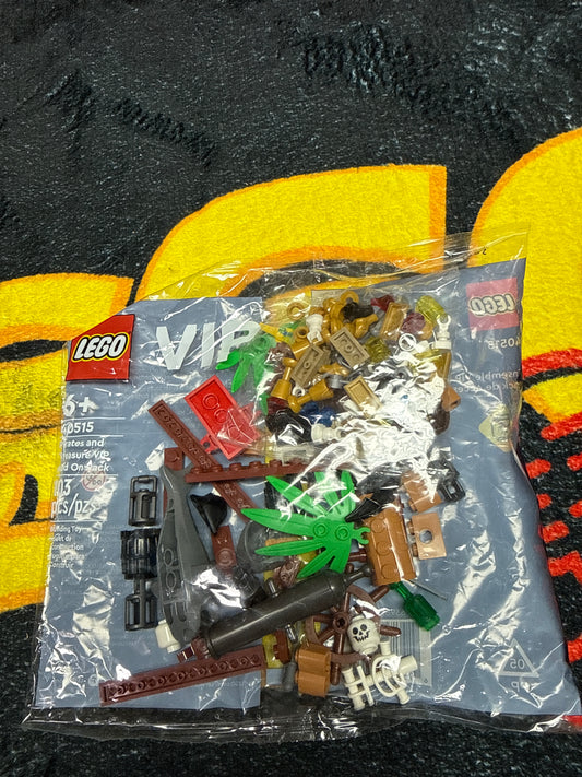 Pirates and Treasure VIP Add-On Pack Lego 40515 (New)