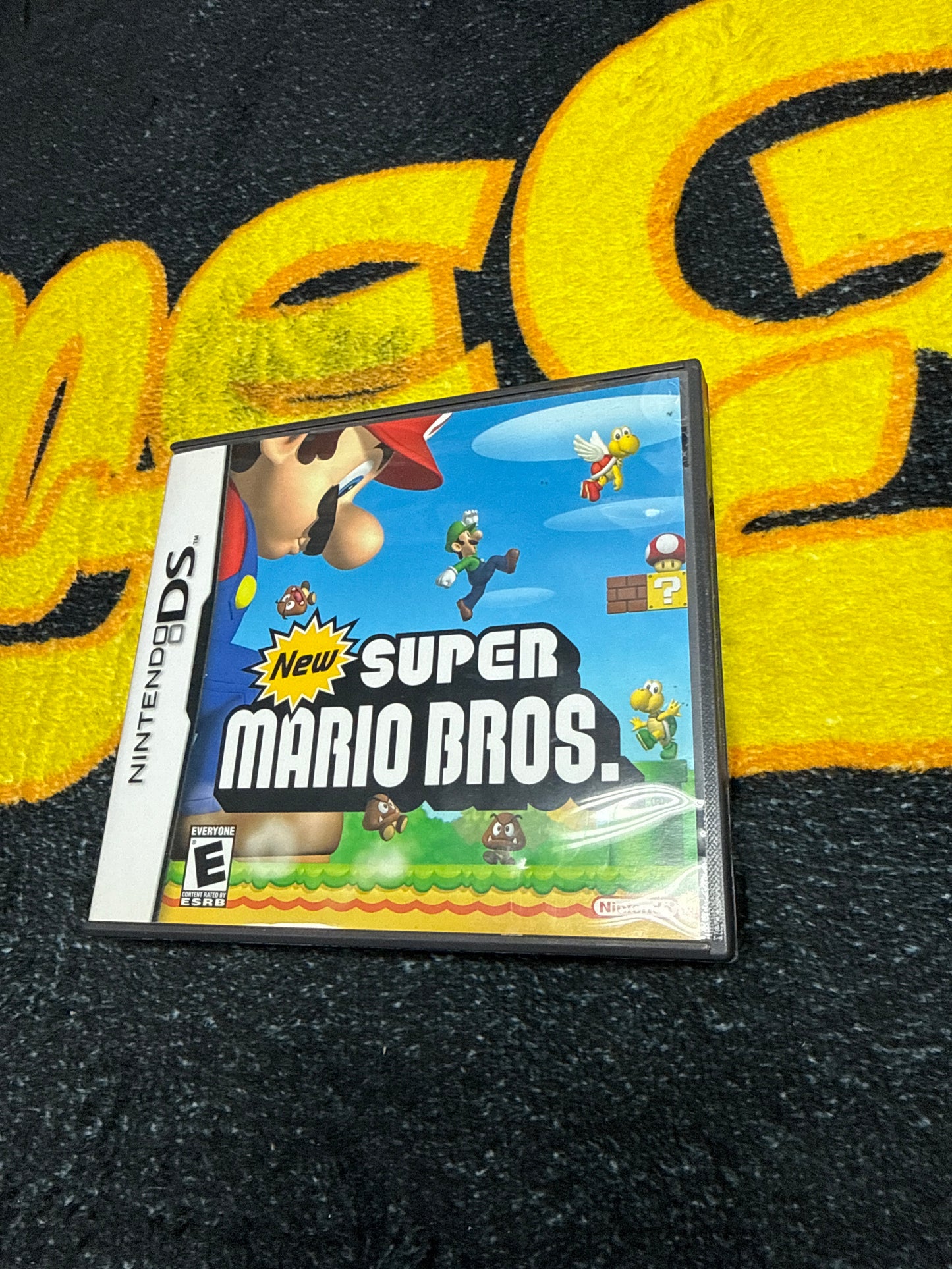 New Super Mario Bros. With Inserts for Nintendo DS (Used)