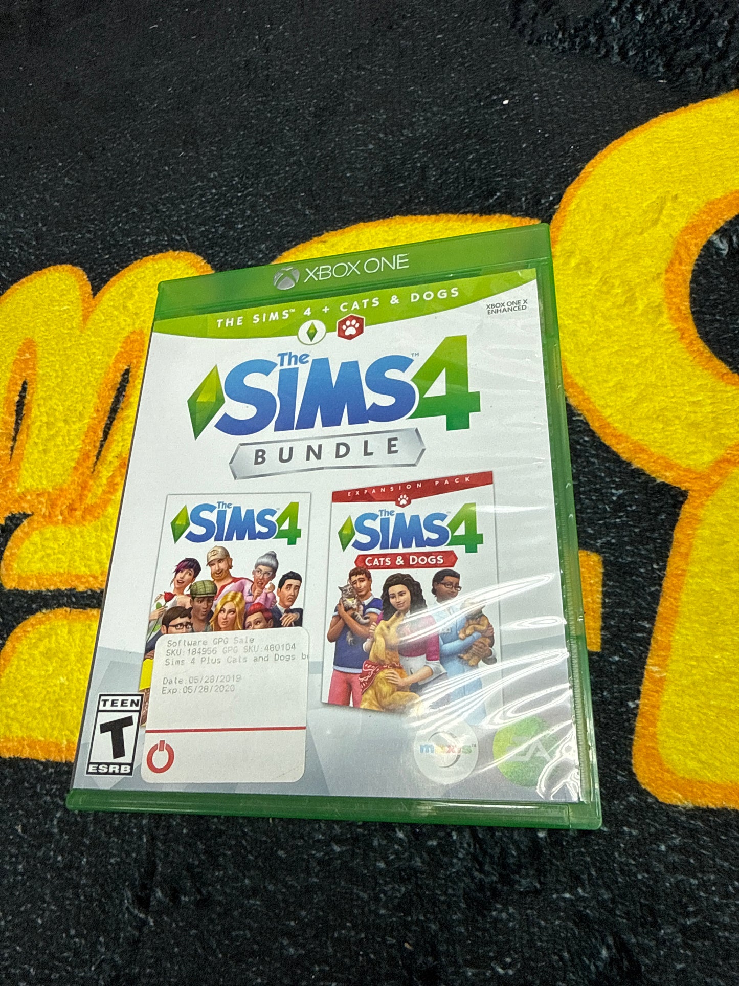 Sims 4 Bundle + Cats & Dogs for Microsoft Xbox One (Used)