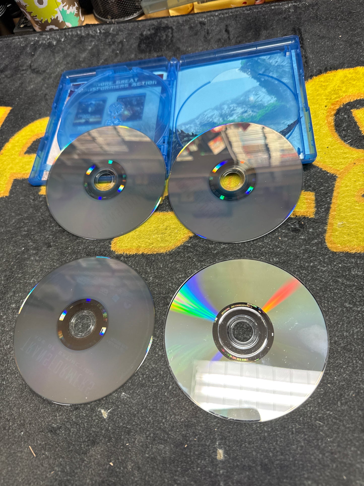 Transformers Age of Extinction 3D Blu Ray + Blu Ray + DVD (Used)