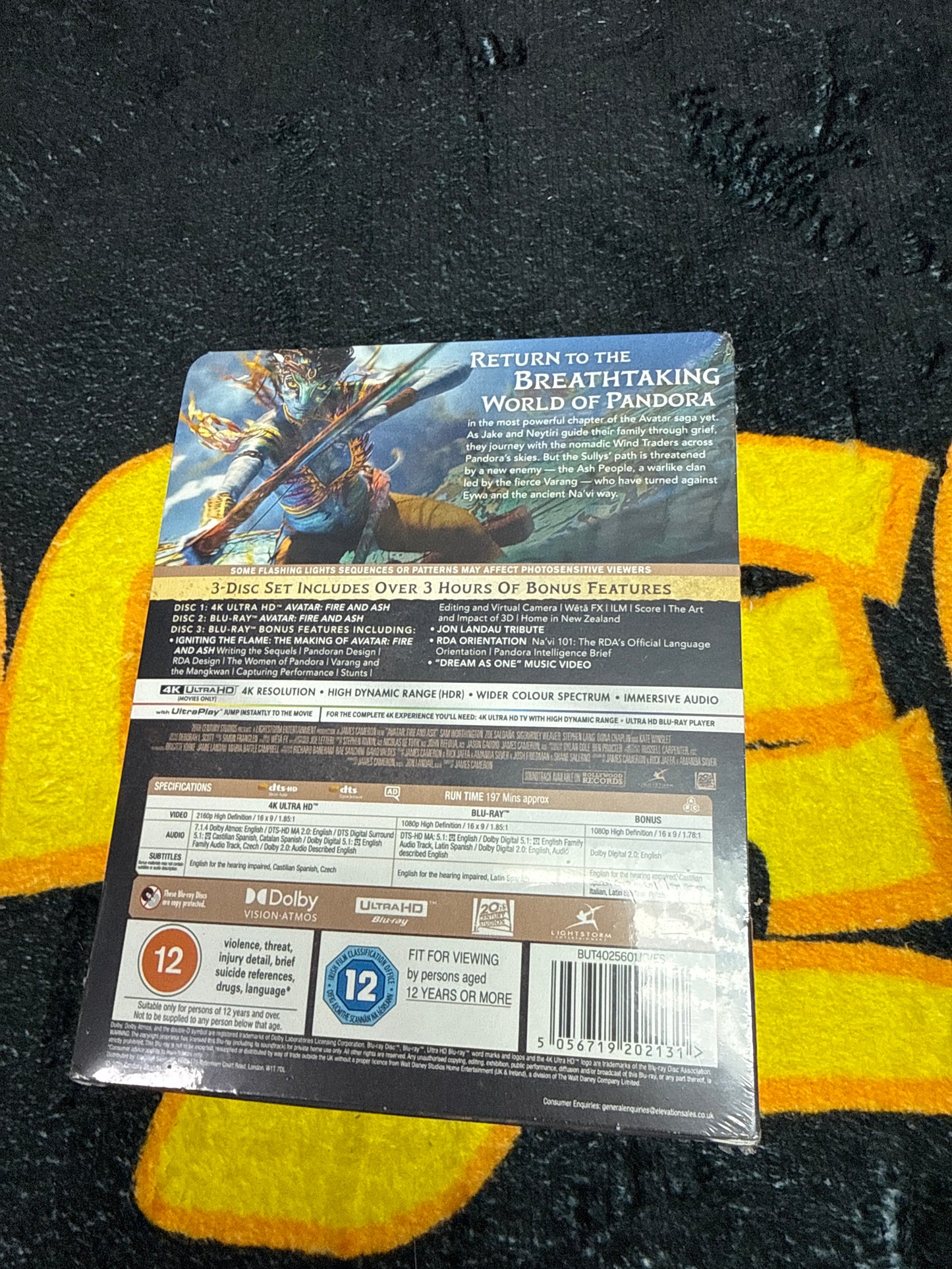 Avatar Fire and Ash 4K + Blu Ray + Digital (New) (Case Dented)