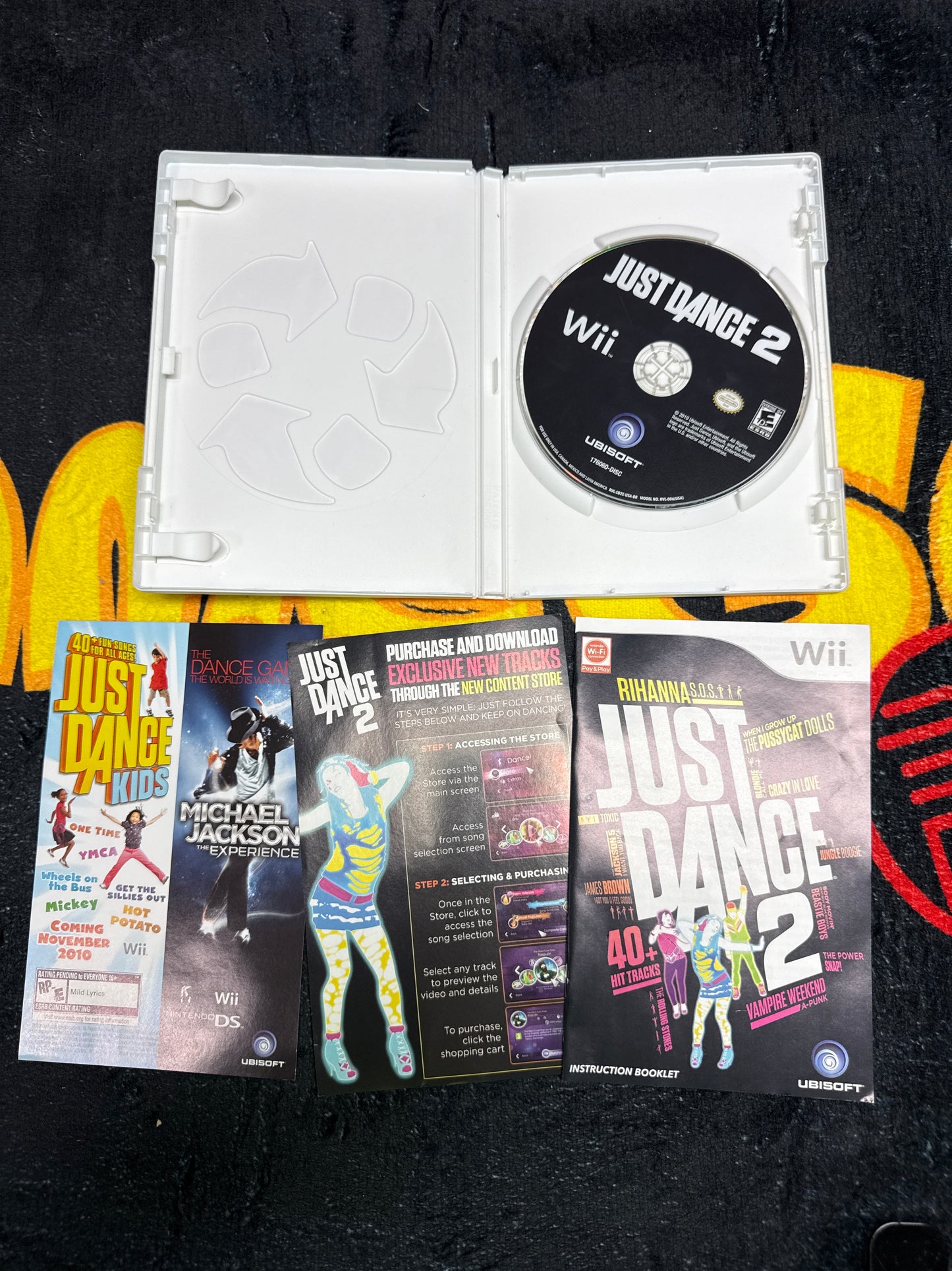 Just Dance 2 with Inserts for Nintendo Wii (Used)