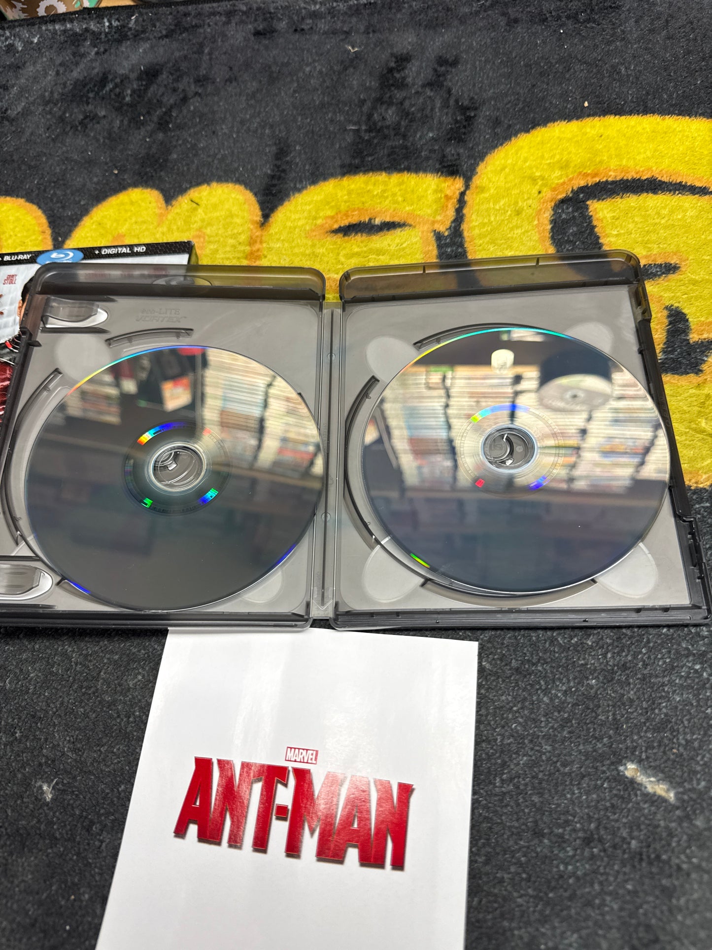 Ant-Man 3D Blu Ray + Blu Ray with Slip Cover (Used)