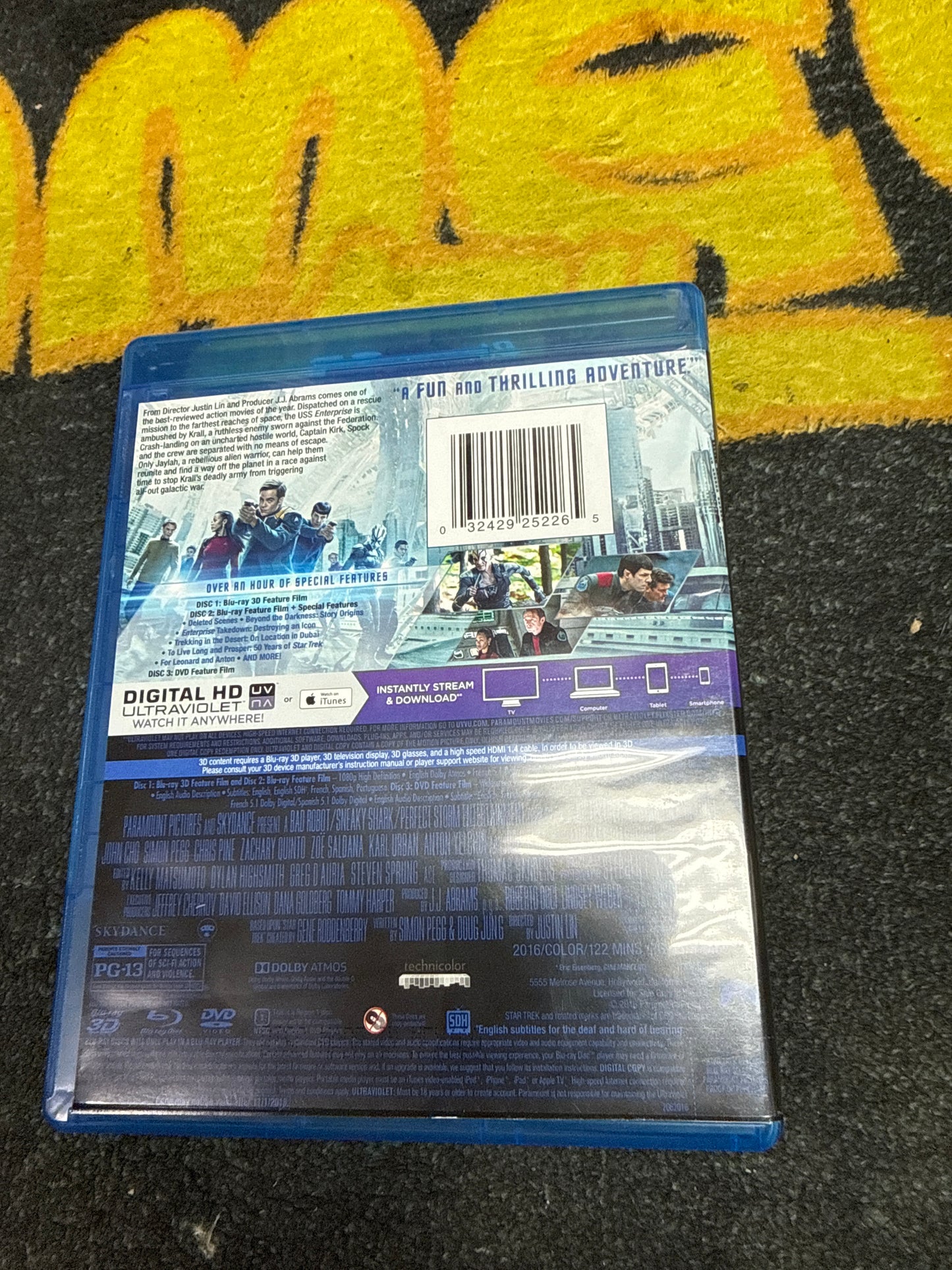 Star Trek Into Darkness 3D Blu Ray + Blu Ray + DVD (Used)