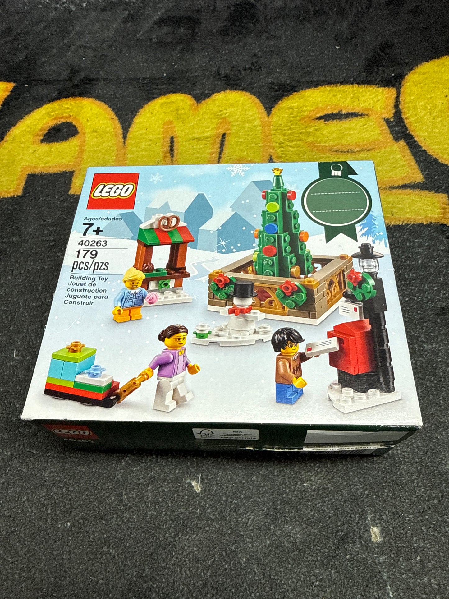 Christmas Town Square Lego 40263 (New)