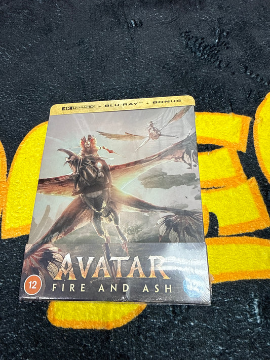 Avatar Fire and Ash 4K + Blu Ray + Digital (New) (Case Dented)