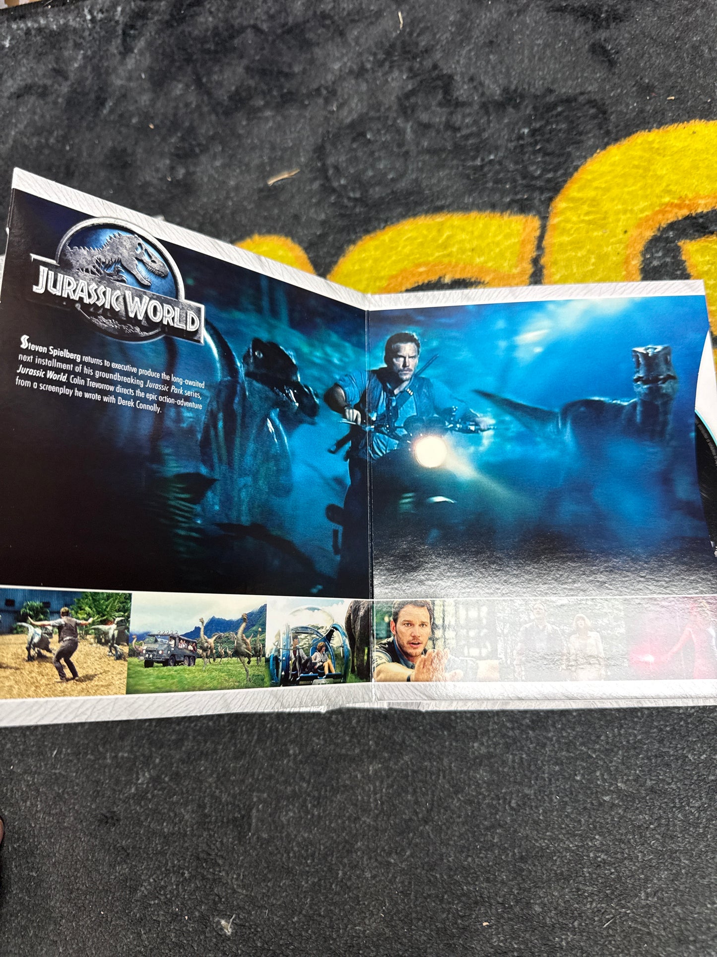 Jurassic Park Collection (1-4, Park and World in 3D and Regular Blu Ray + Lost World and III Blu Rays (Used)