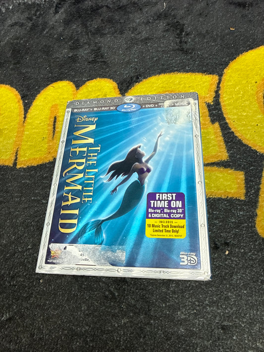 The Little Mermaid Diamond Edition 3D Blu Ray + Blu Ray + DVD with Slip Cover (Used)