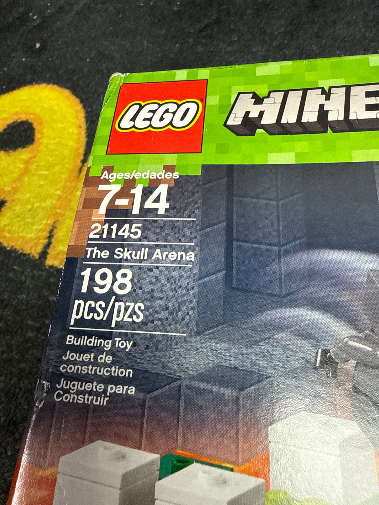 Minecraft The Skull Arena Lego 21145 (New)