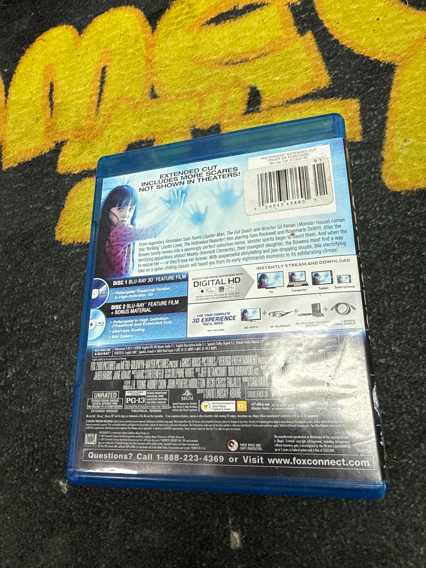 Poltergeist Extended Cut 3D Blu Ray + Blu Ray (Used)
