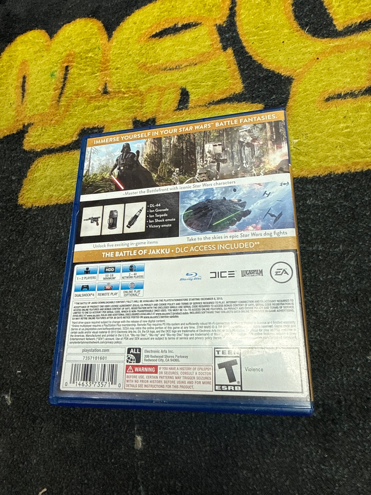 Star Wars Battlefront Deluxe for Sony PlayStation 4 (Used)