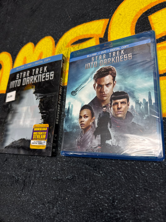 Star Trek Into Darkness with Slip Cover Blu Ray + DVD (New)
