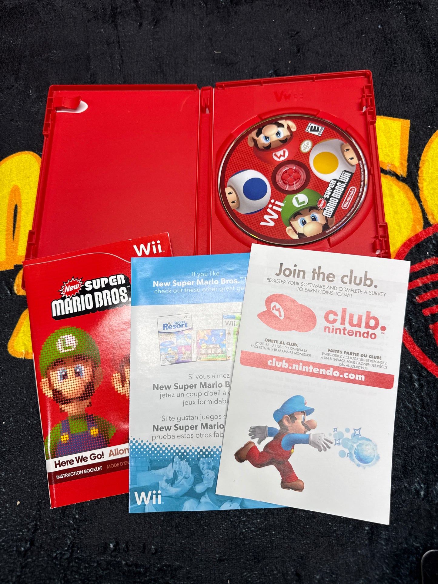 New Super Mario Bros. with Inserts for Nintendo Wii (Used)
