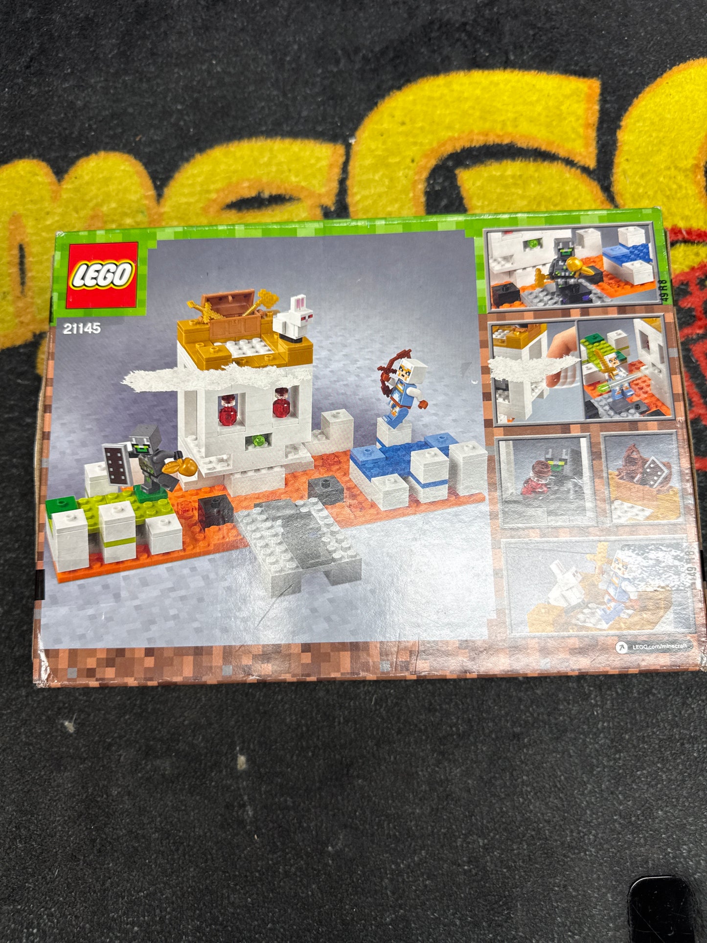 Minecraft The Skull Arena Lego 21145 (New)