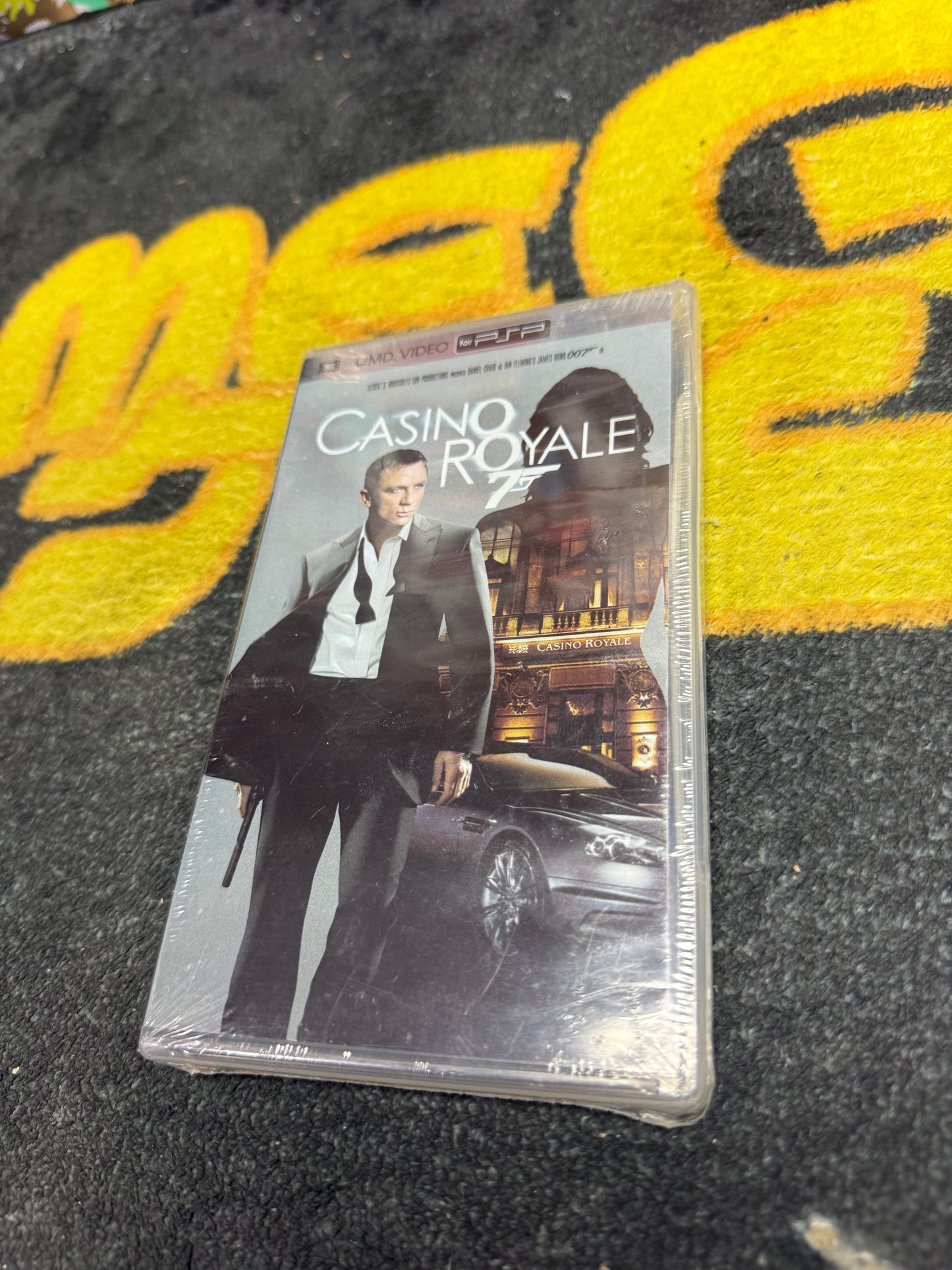 Casino Royal 007 James Bond UMD for Sony PSP (New)
