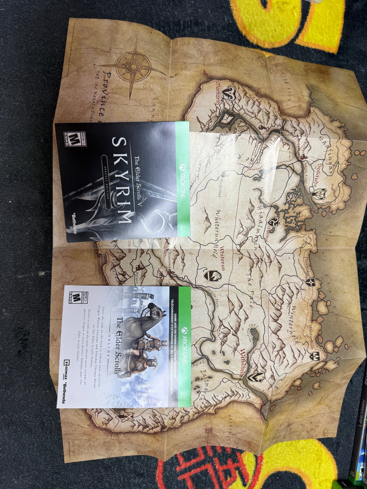 Elder Scrolls V Skyrim Special Edition with Map for Microsoft Xbox One (Used)